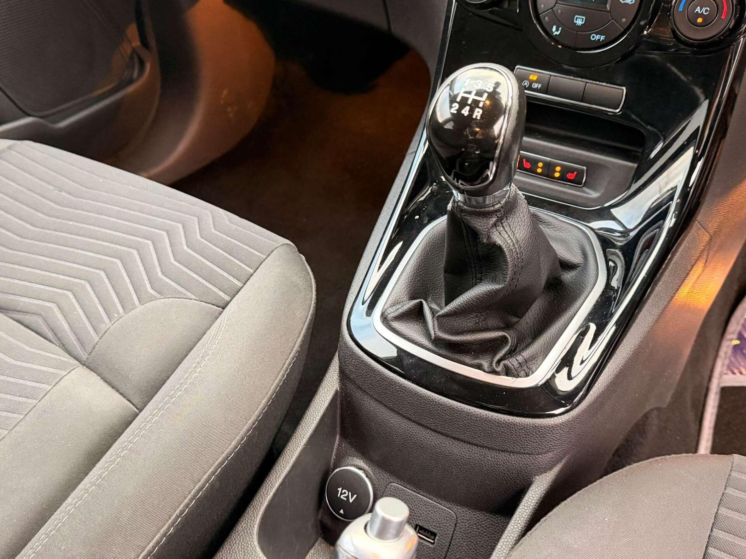 Used Ford Fiesta 2014 for sale - 76645269: Photo 30