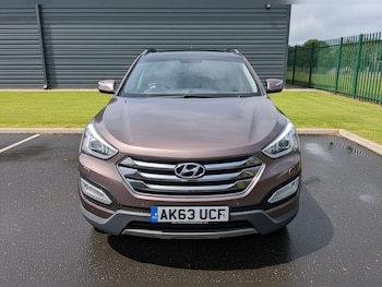 Used Hyundai Santa Fe 2014 for sale - 78858883: Photo