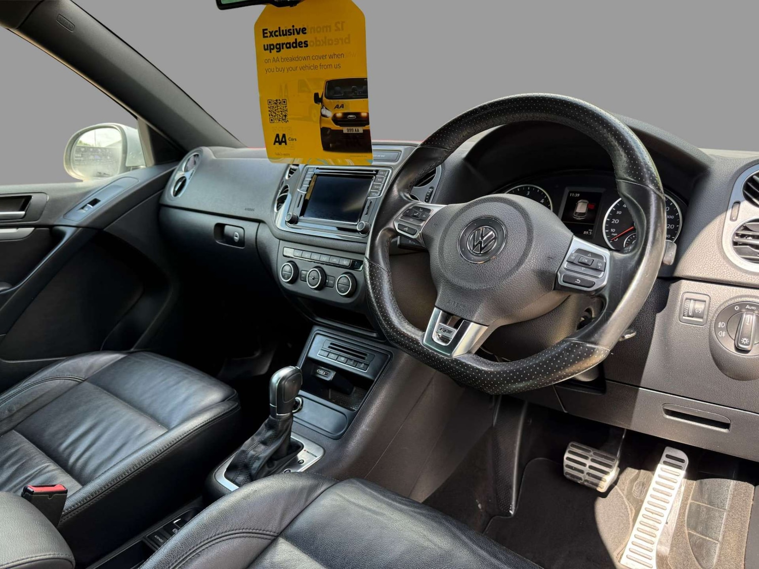 Used Volkswagen Tiguan 2015 for sale - 76904939: Photo 17