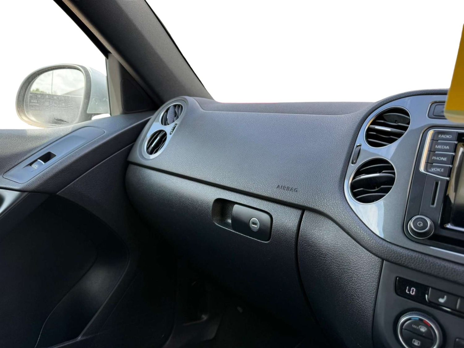 Used Volkswagen Tiguan 2015 for sale - 76904939: Photo 21