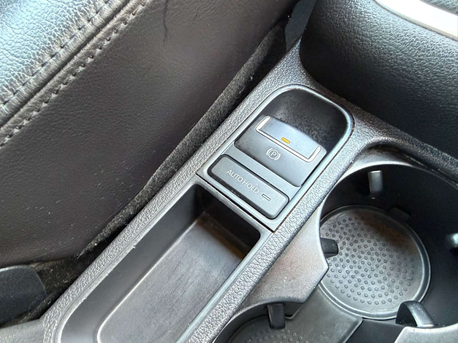 Used Volkswagen Tiguan 2015 for sale - 76904939: Photo 29