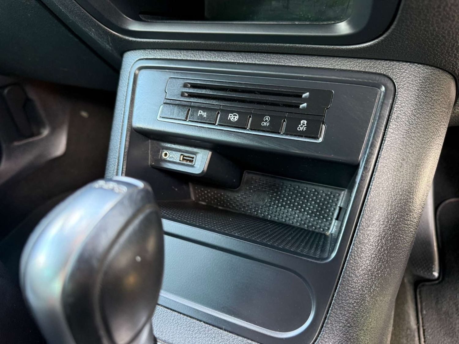 Used Volkswagen Tiguan 2015 for sale - 76904939: Photo 38