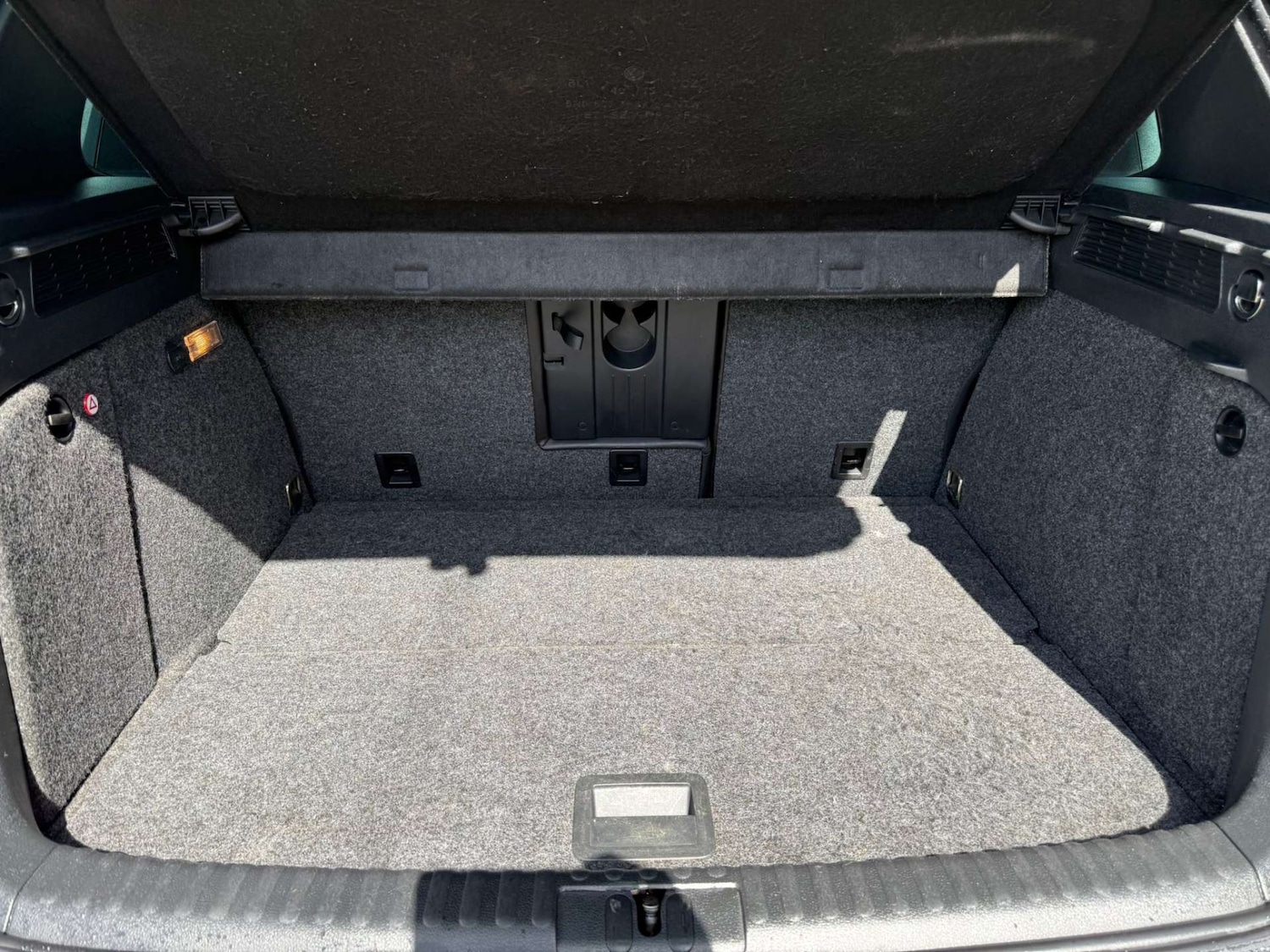 Used Volkswagen Tiguan 2015 for sale - 76904939: Photo 44