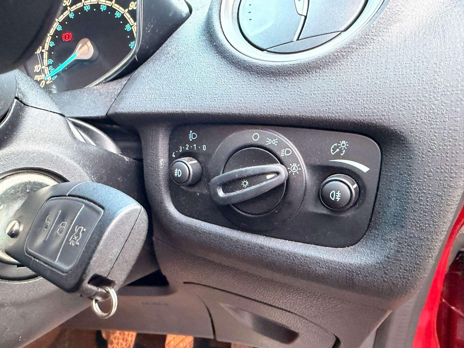 Used Ford Fiesta 2015 for sale - 76865674: Photo 45