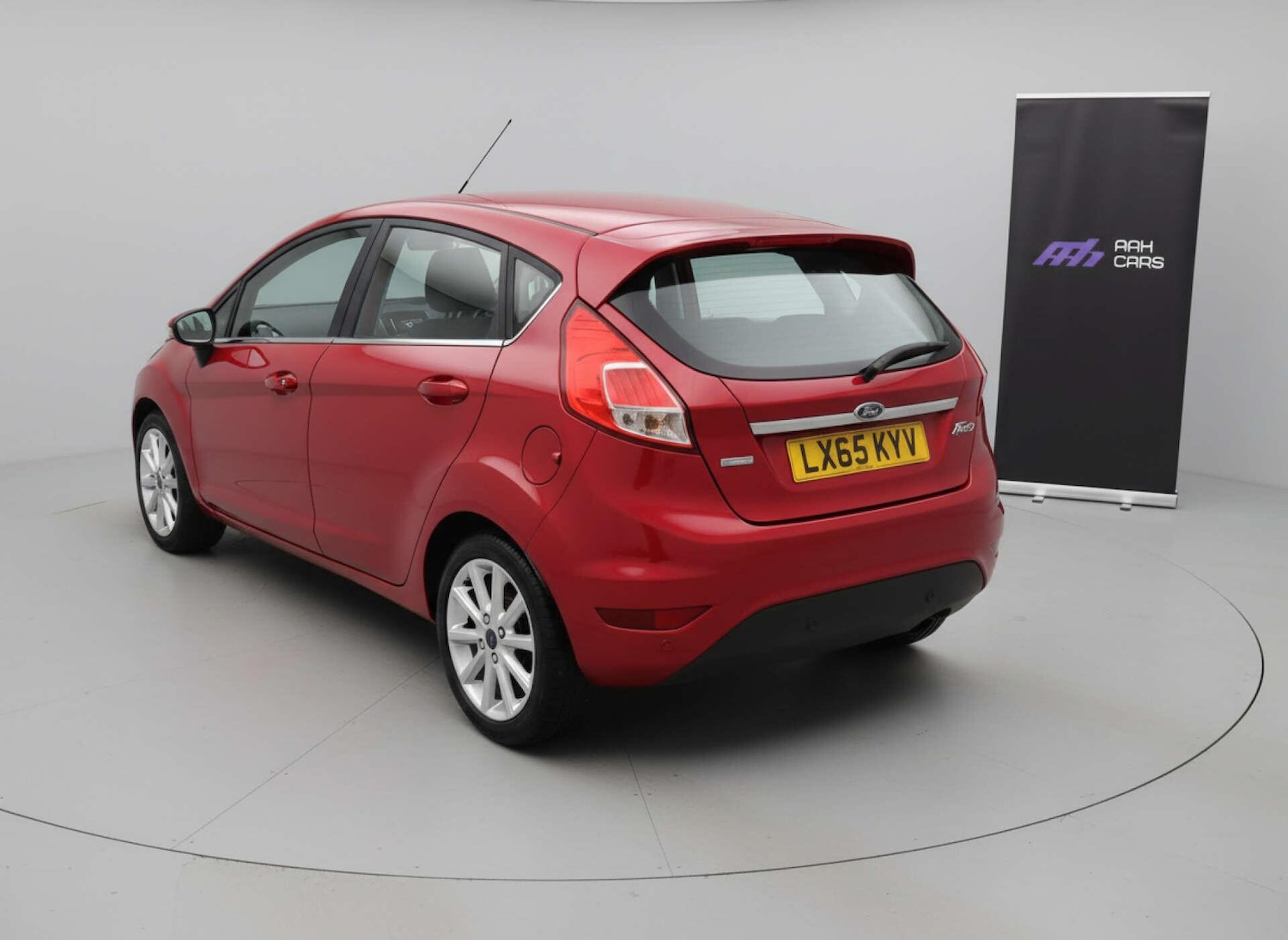 Used Ford Fiesta 2015 for sale - 76865674: Photo 5