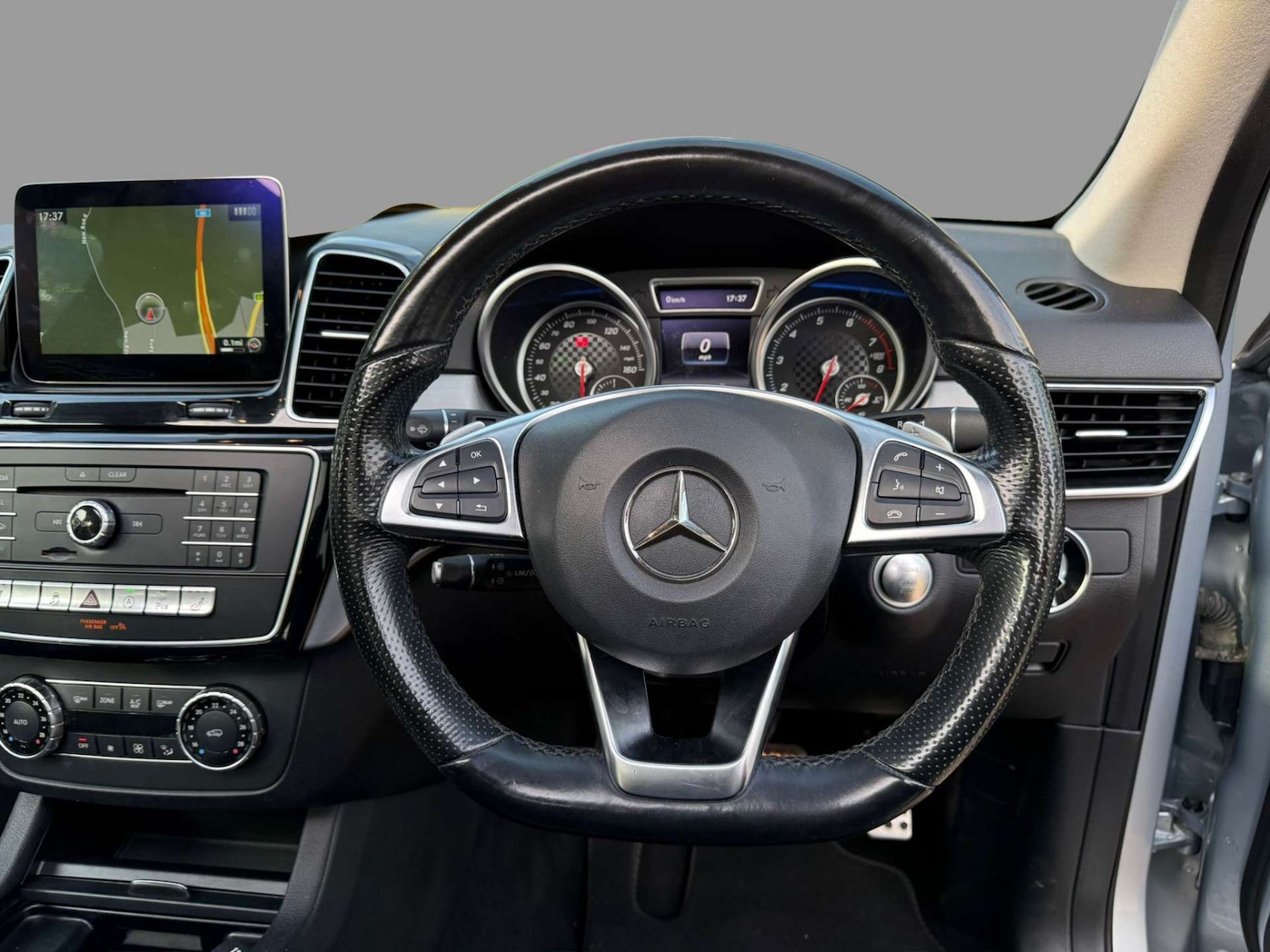 Used Mercedes-Benz GLE 2016 for sale - 76904929: Photo 34