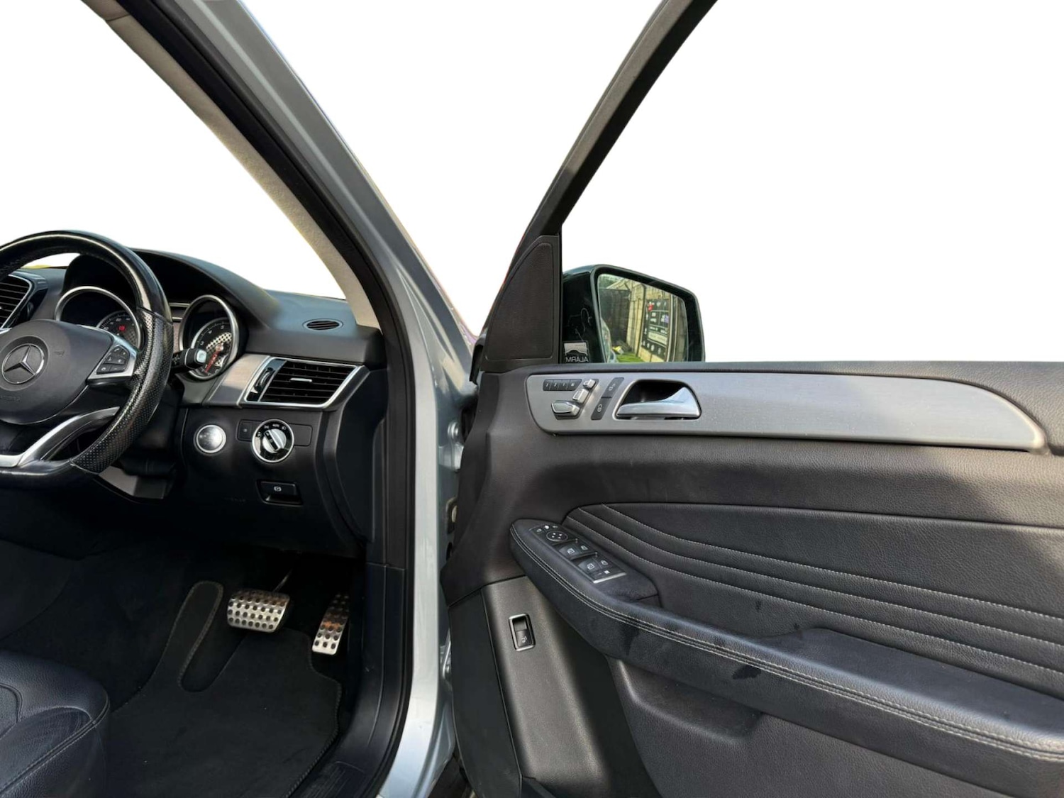 Used Mercedes-Benz GLE 2016 for sale - 76904929: Photo 50