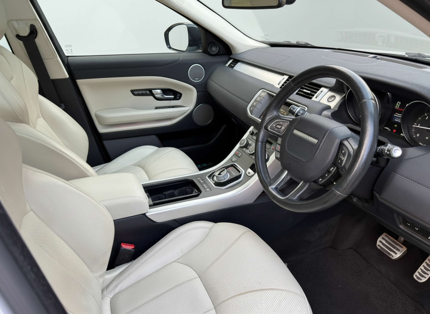 Used Land Rover Range Rover Evoque 2015 for sale - 77087323: Photo 13