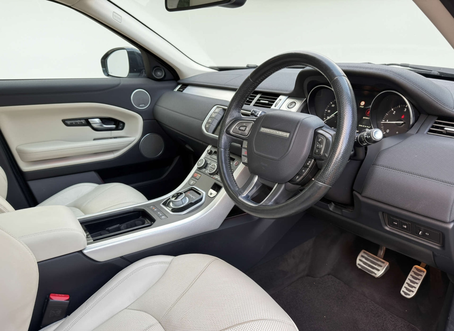 Used Land Rover Range Rover Evoque 2015 for sale - 77087323: Photo 20