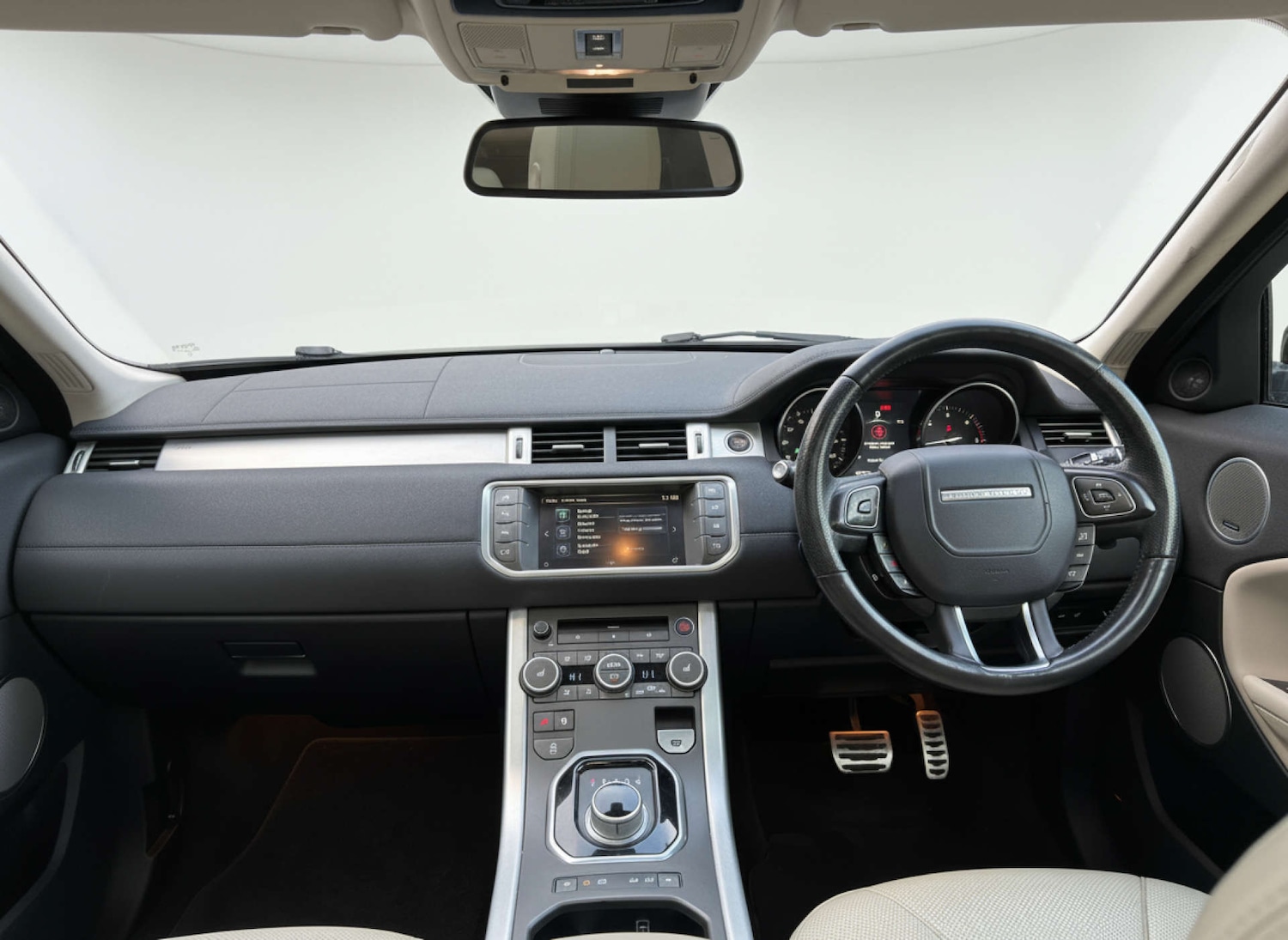 Used Land Rover Range Rover Evoque 2015 for sale - 77087323: Photo 22