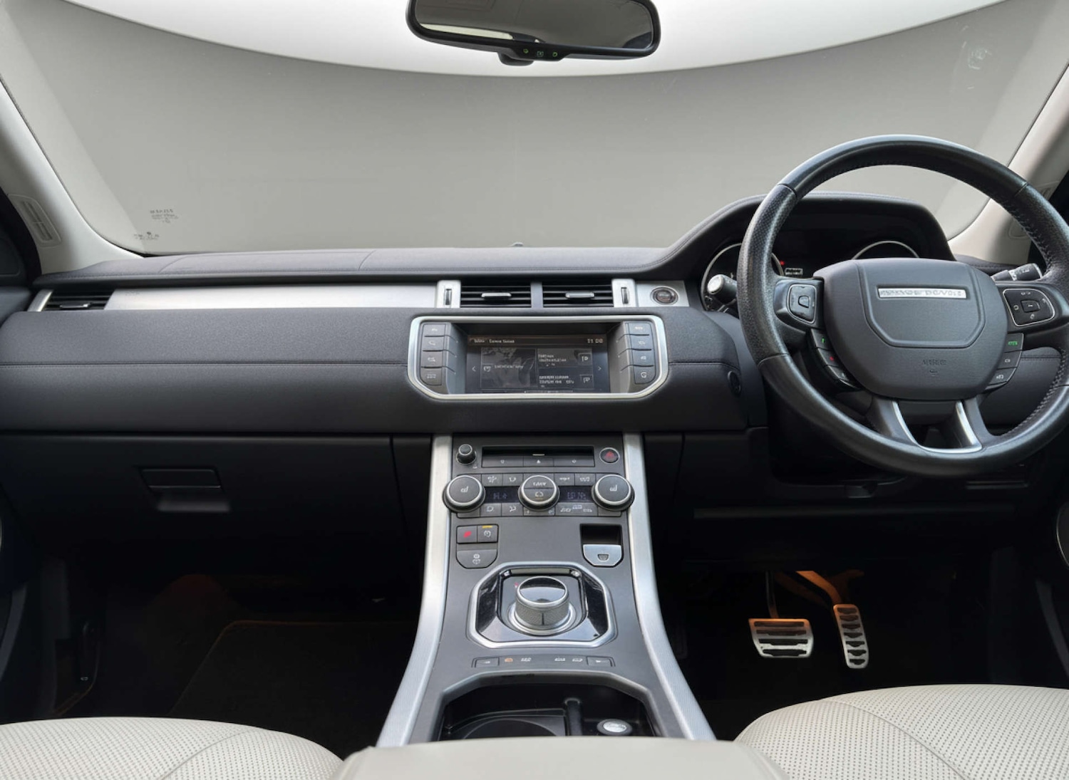 Used Land Rover Range Rover Evoque 2015 for sale - 77087323: Photo 24