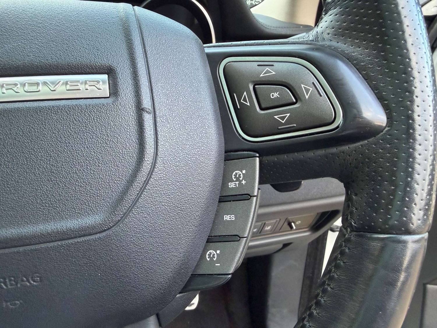 Used Land Rover Range Rover Evoque 2015 for sale - 77087323: Photo 39