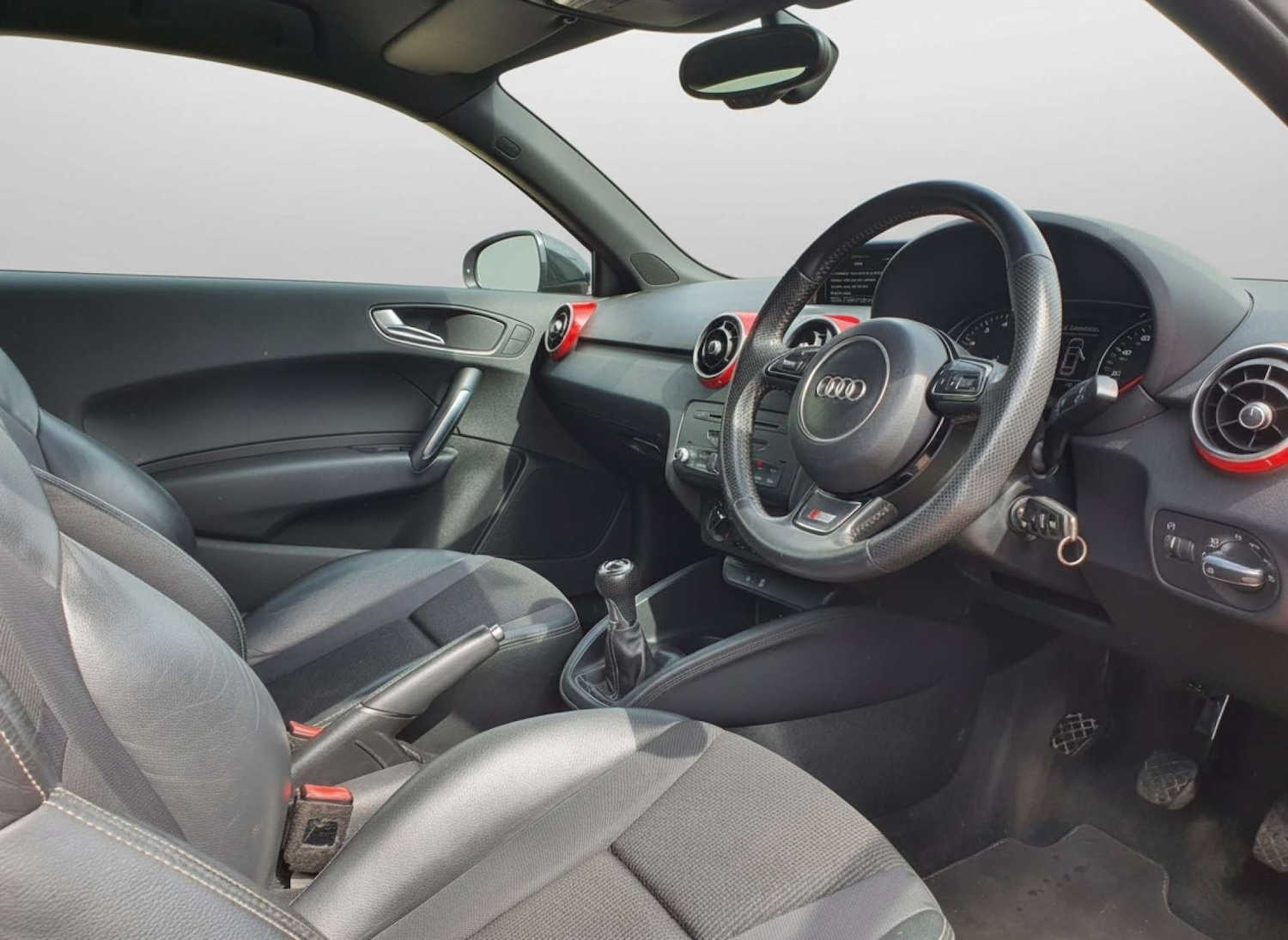 Used Audi A1 2014 for sale - 78167906: Photo 12