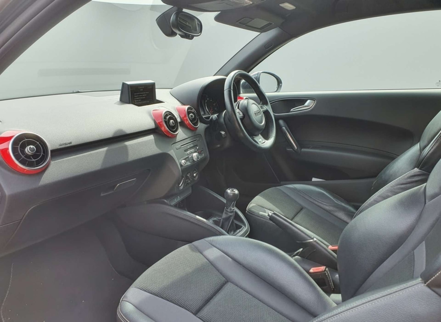 Used Audi A1 2014 for sale - 78167906: Photo 28