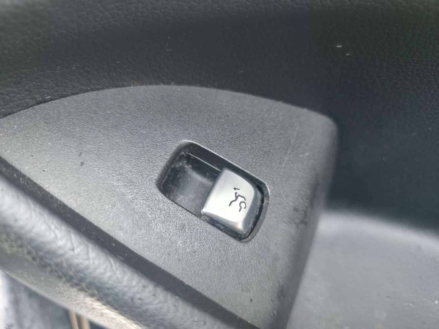 Used Mercedes-Benz E Class 2016 for sale - 78167930: Photo 46