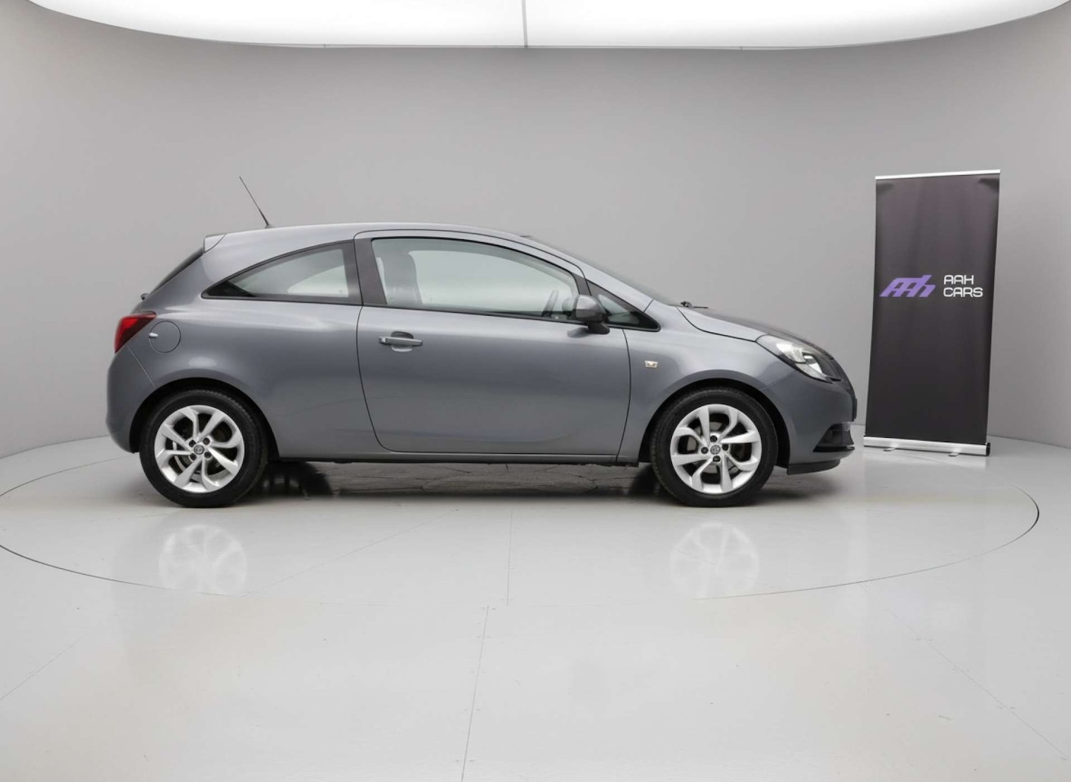 Used Vauxhall Corsa 2015 for sale - 77495084: Photo 8