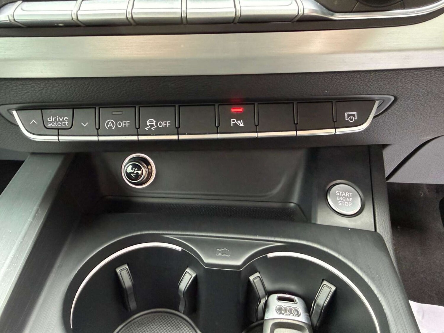 Used Audi A4 2016 for sale - 76904942: Photo 45