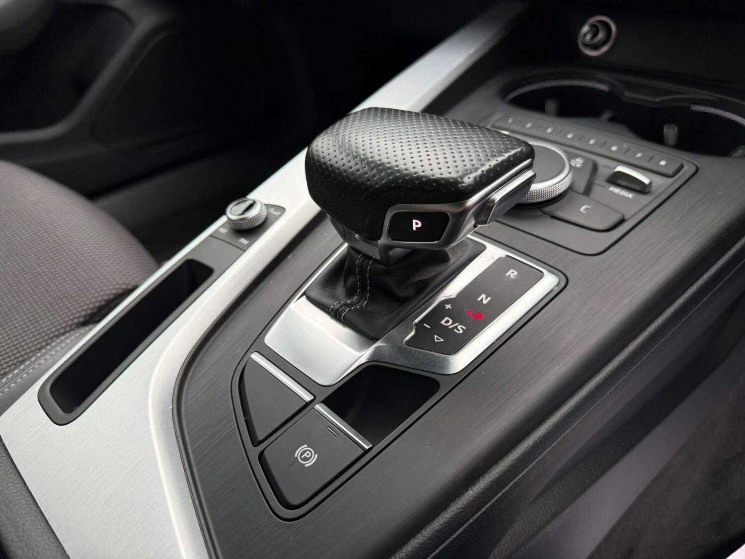 Used Audi A4 2016 for sale - 76904942: Photo 47