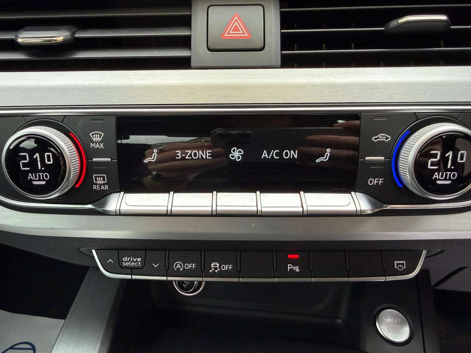 Used Audi A4 2016 for sale - 76904942: Photo 49