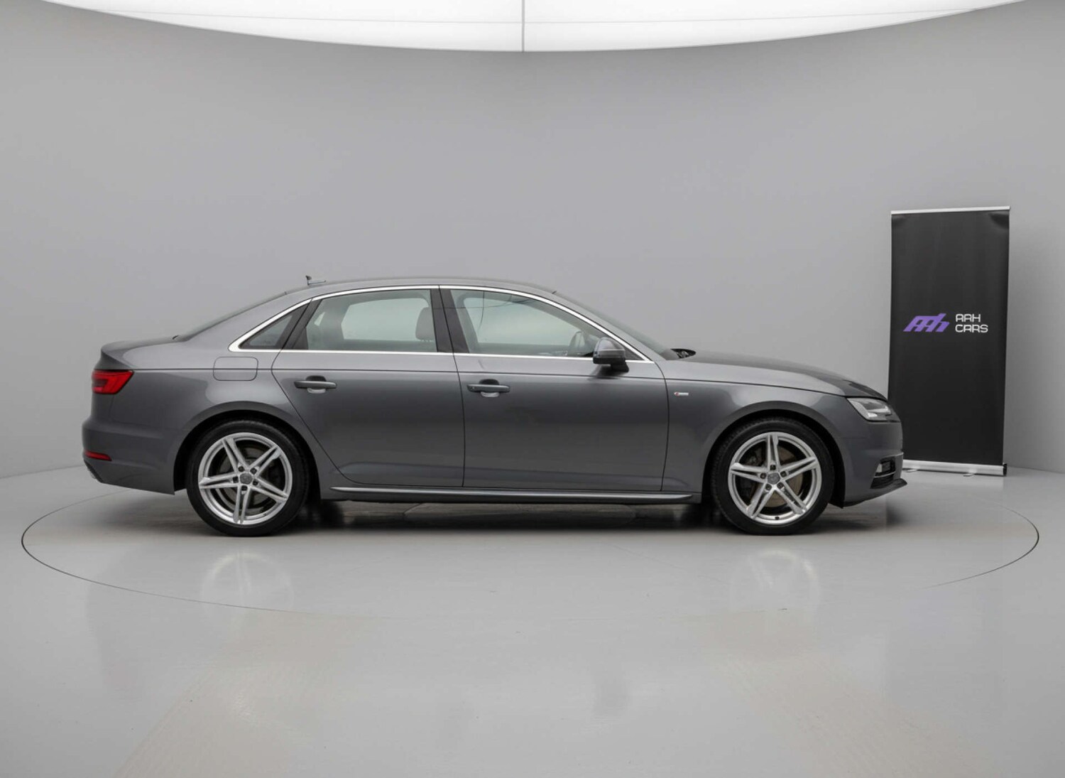 Used Audi A4 2016 for sale - 76904942: Photo 50