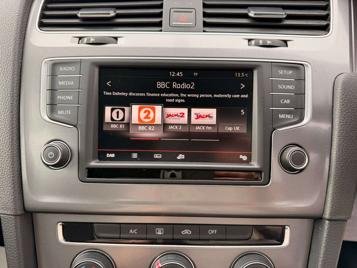 Used Volkswagen Golf 2015 for sale - 76904930: Photo 34