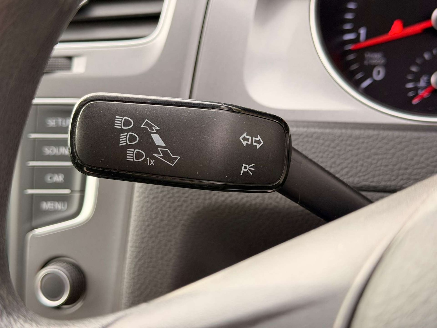 Used Volkswagen Golf 2015 for sale - 76904930: Photo 40