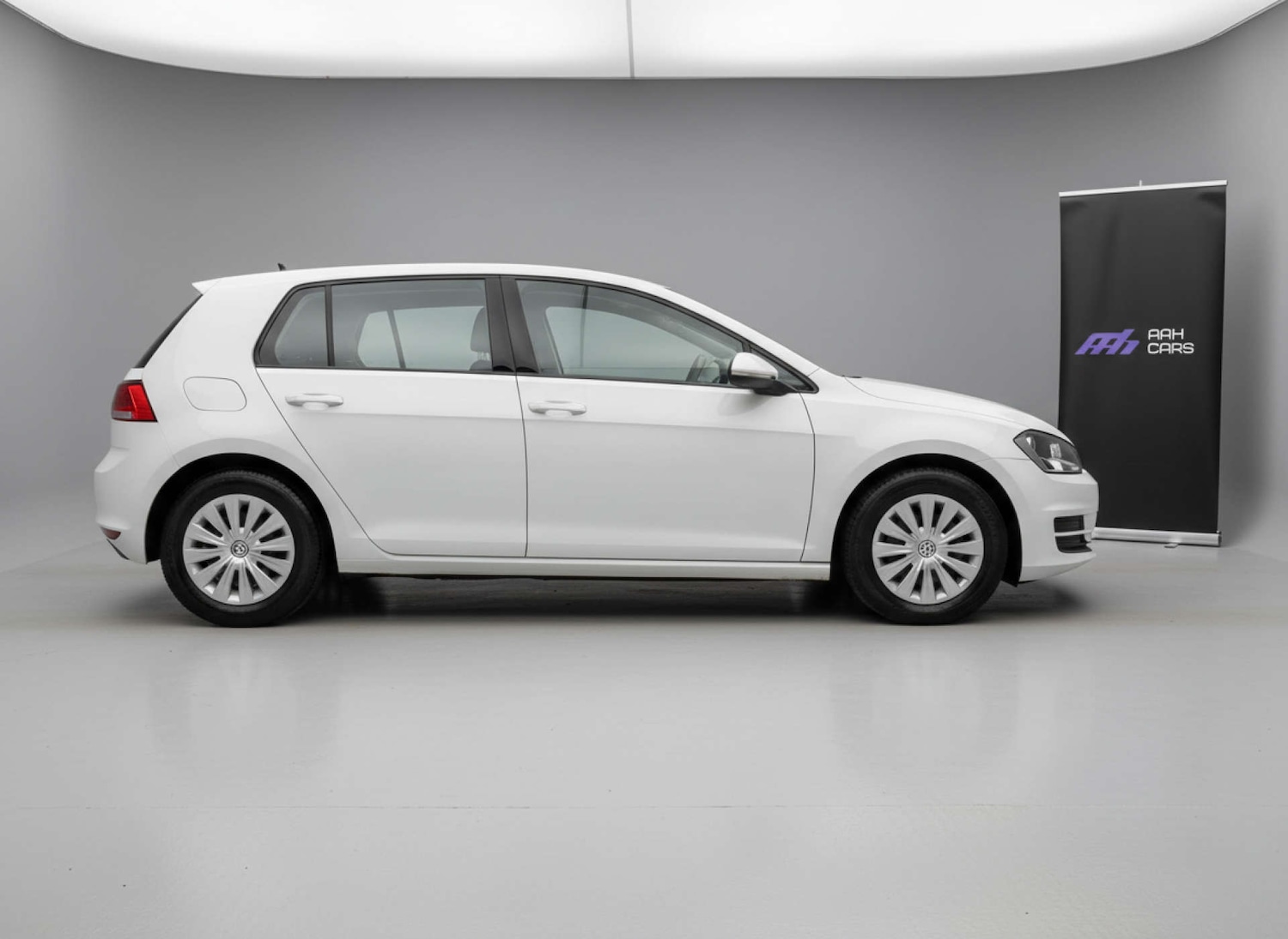 Used Volkswagen Golf 2015 for sale - 76904930: Photo 8