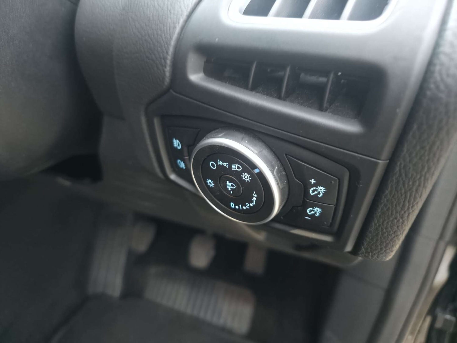 Used Ford Focus 2016 for sale - 77715668: Photo 24