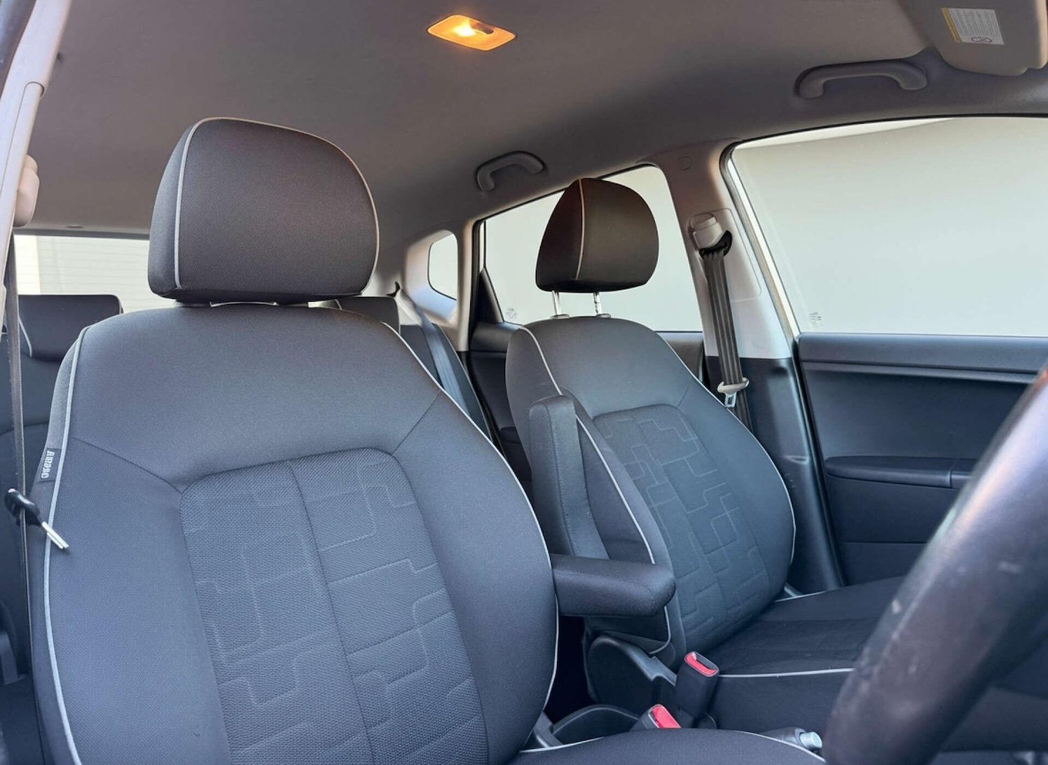 Used Kia Venga 2012 for sale - 76759715: Photo 15