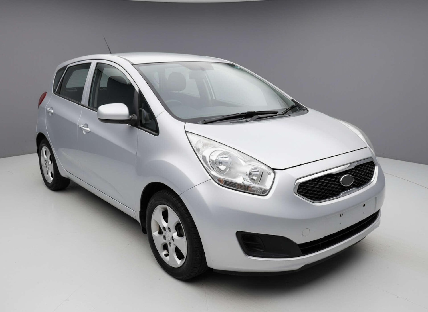 Used Kia Venga 2012 for sale - 76759715: Photo 17