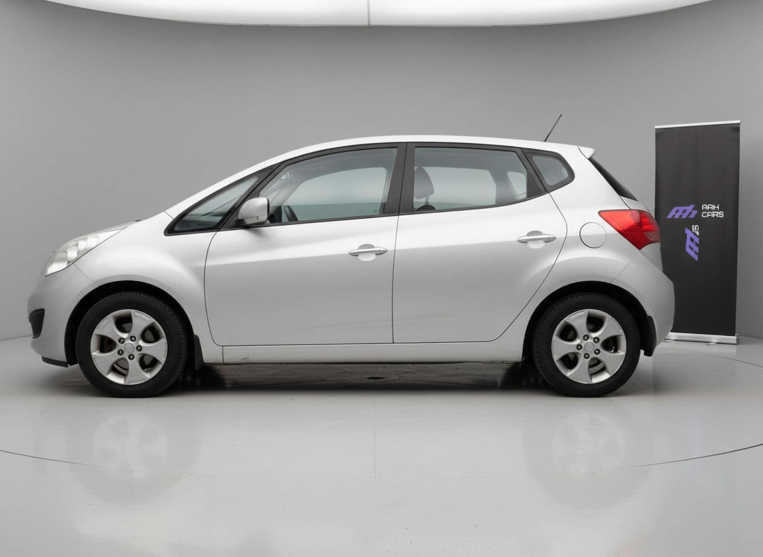 Used Kia Venga 2012 for sale - 76759715: Photo 32