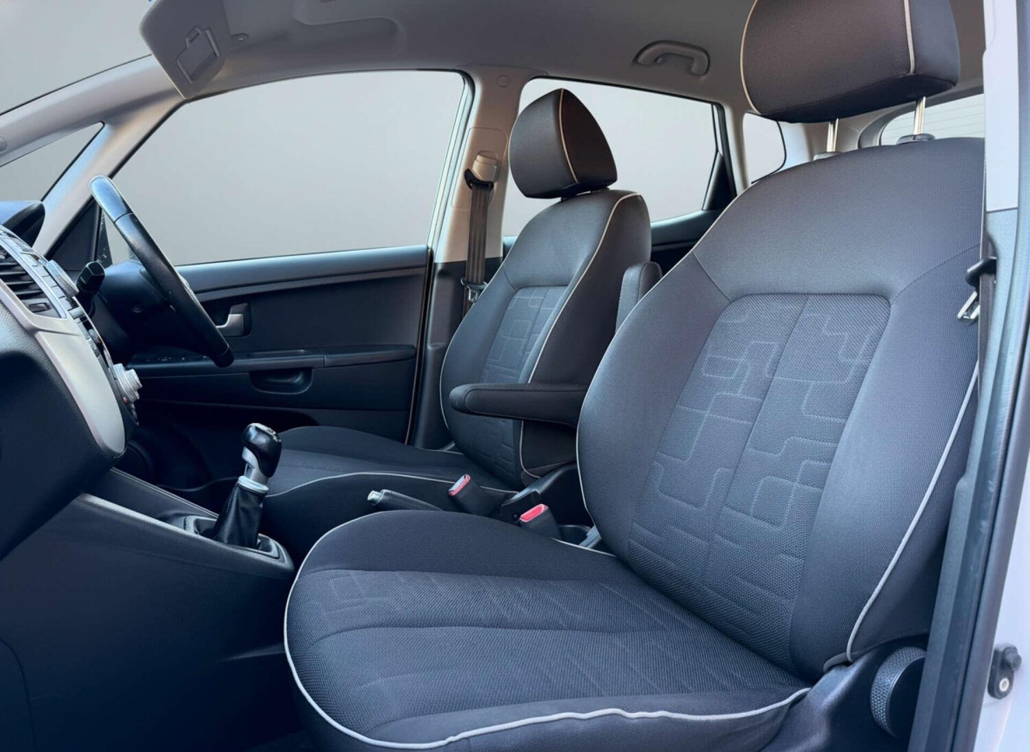 Used Kia Venga 2012 for sale - 76759715: Photo 36