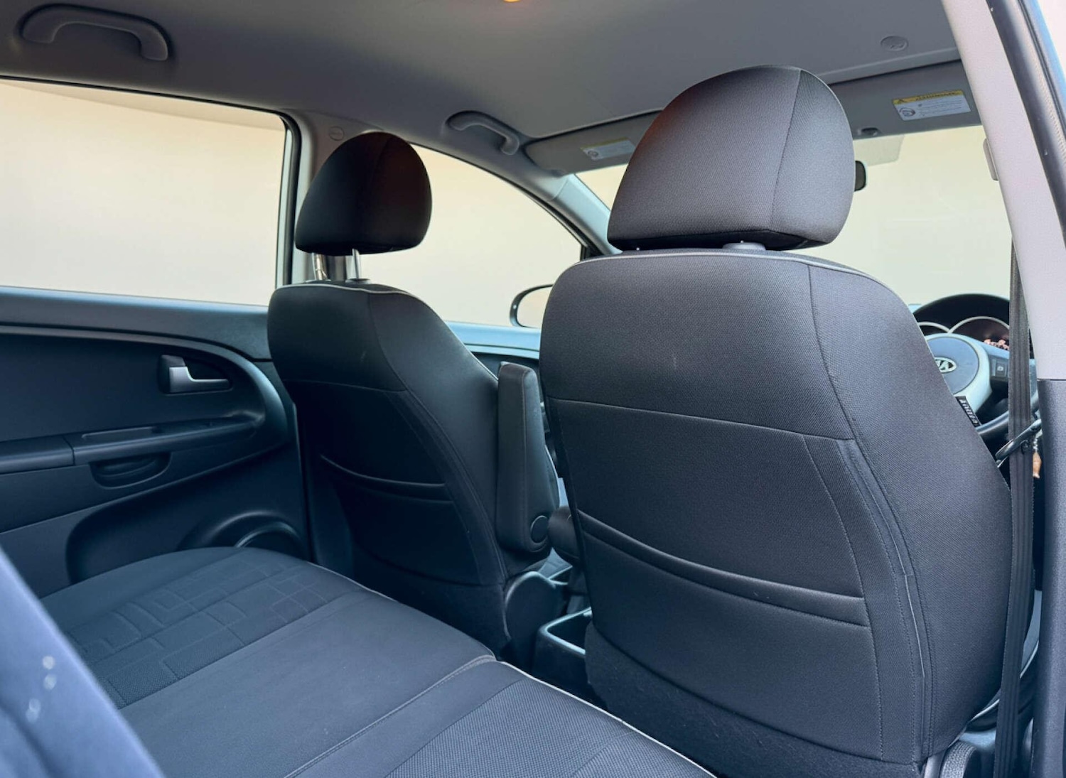 Used Kia Venga 2012 for sale - 76759715: Photo 49