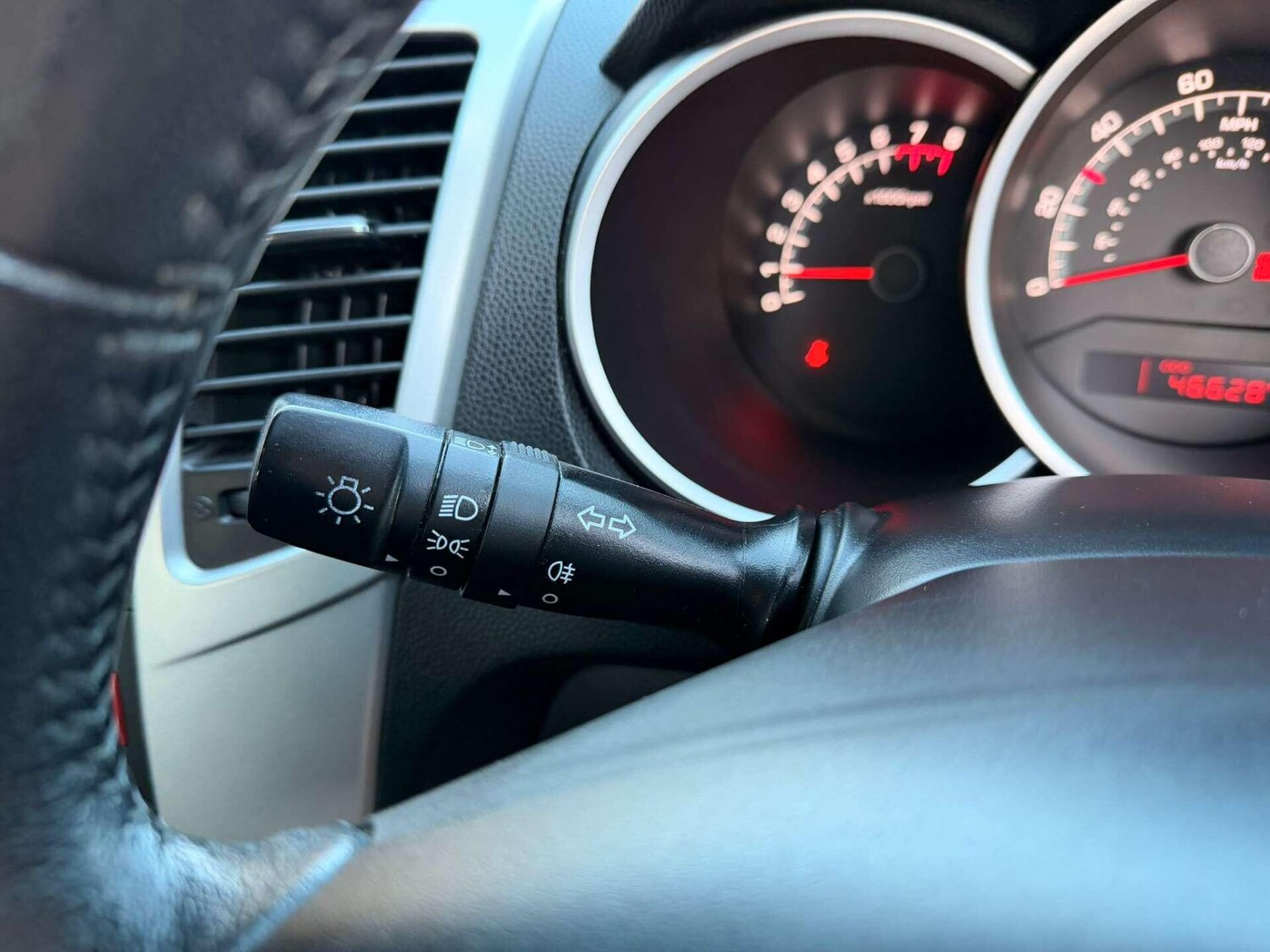 Used Kia Venga 2012 for sale - 76759715: Photo 57