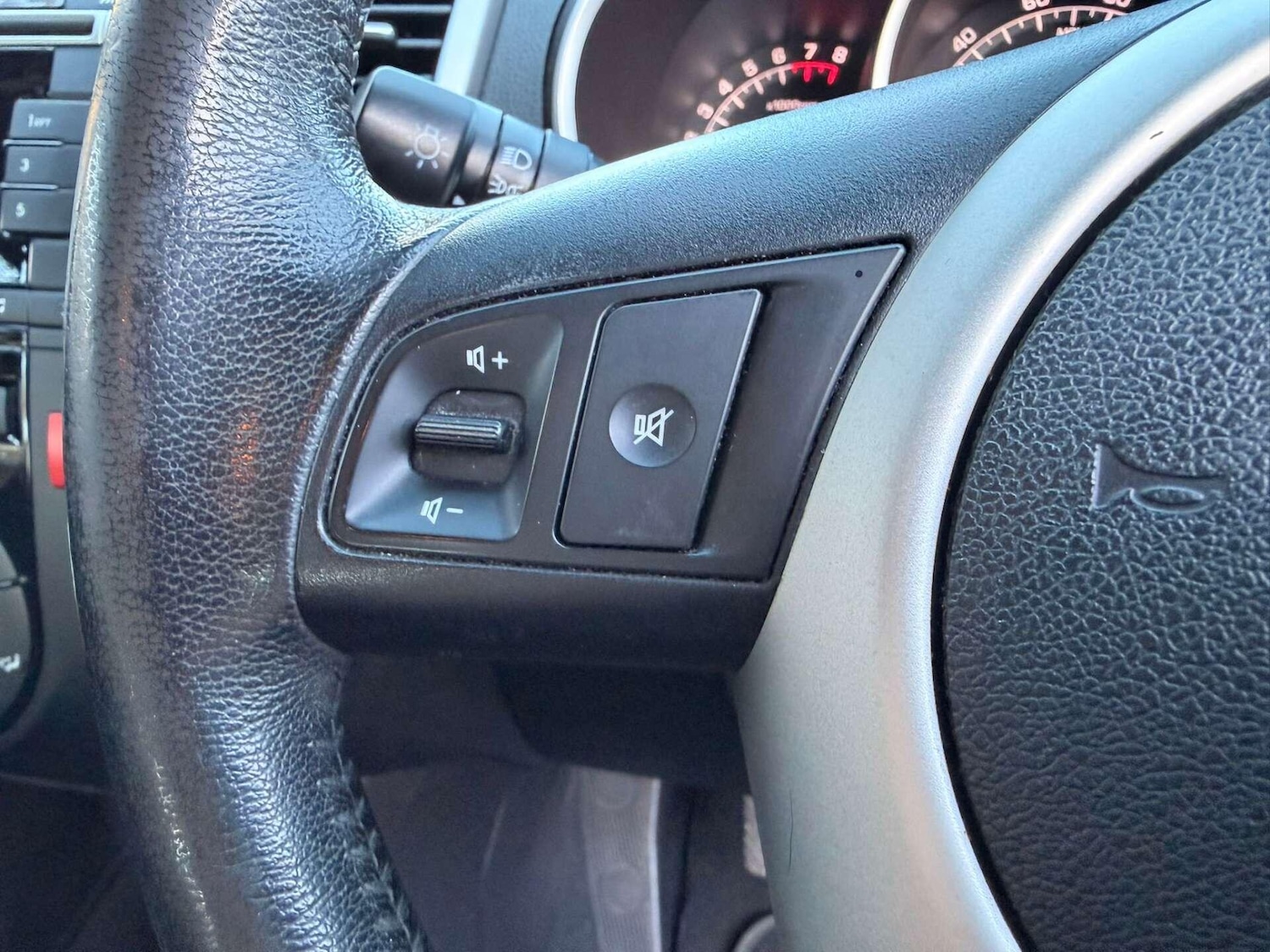 Used Kia Venga 2012 for sale - 76759715: Photo 58