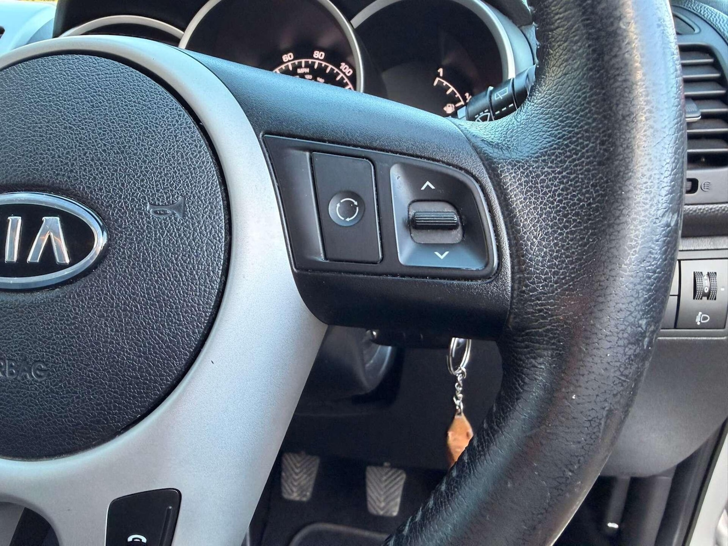 Used Kia Venga 2012 for sale - 76759715: Photo 61