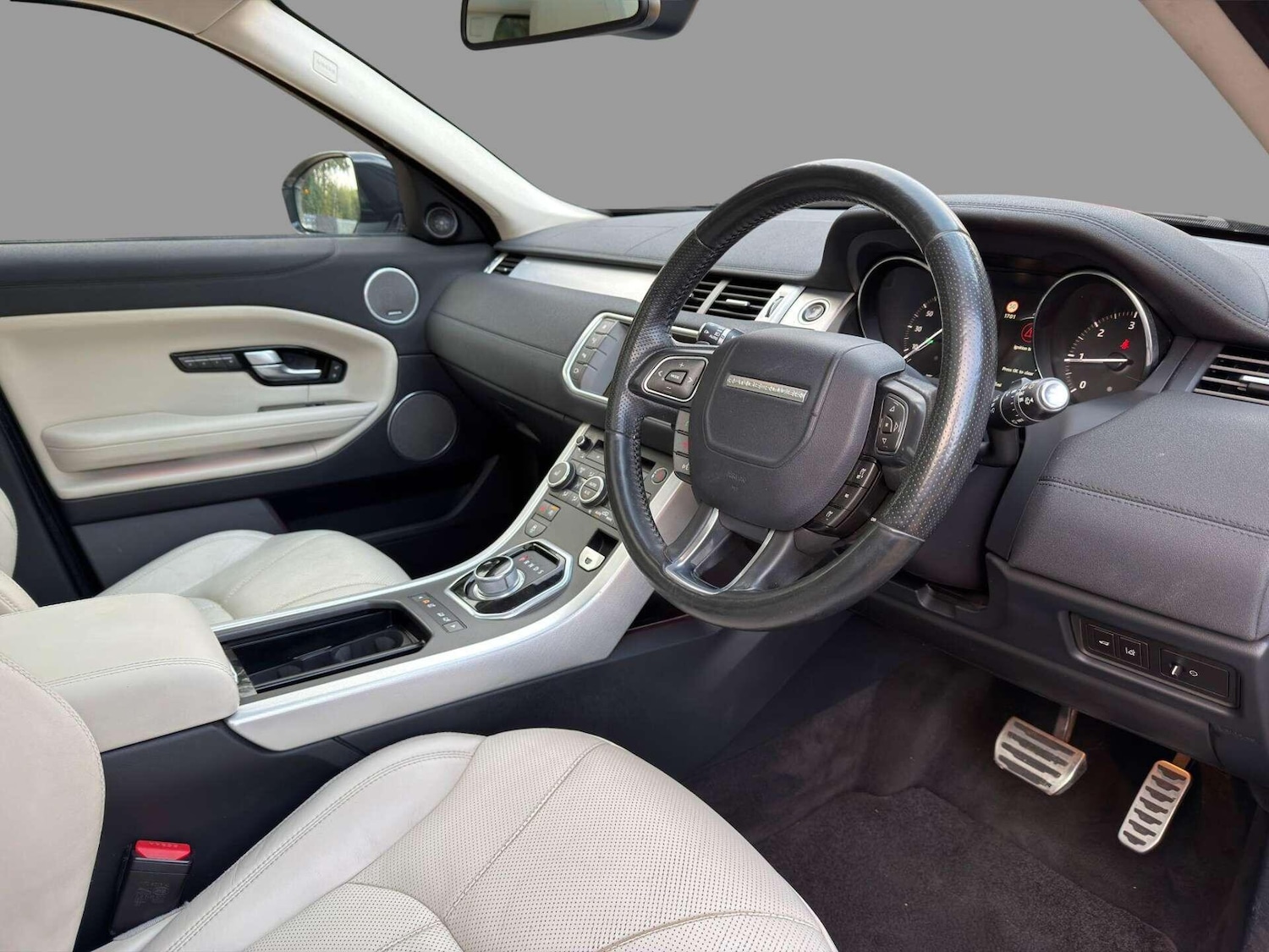 Used Land Rover Range Rover Evoque 2015 for sale - 76337617: Photo 11