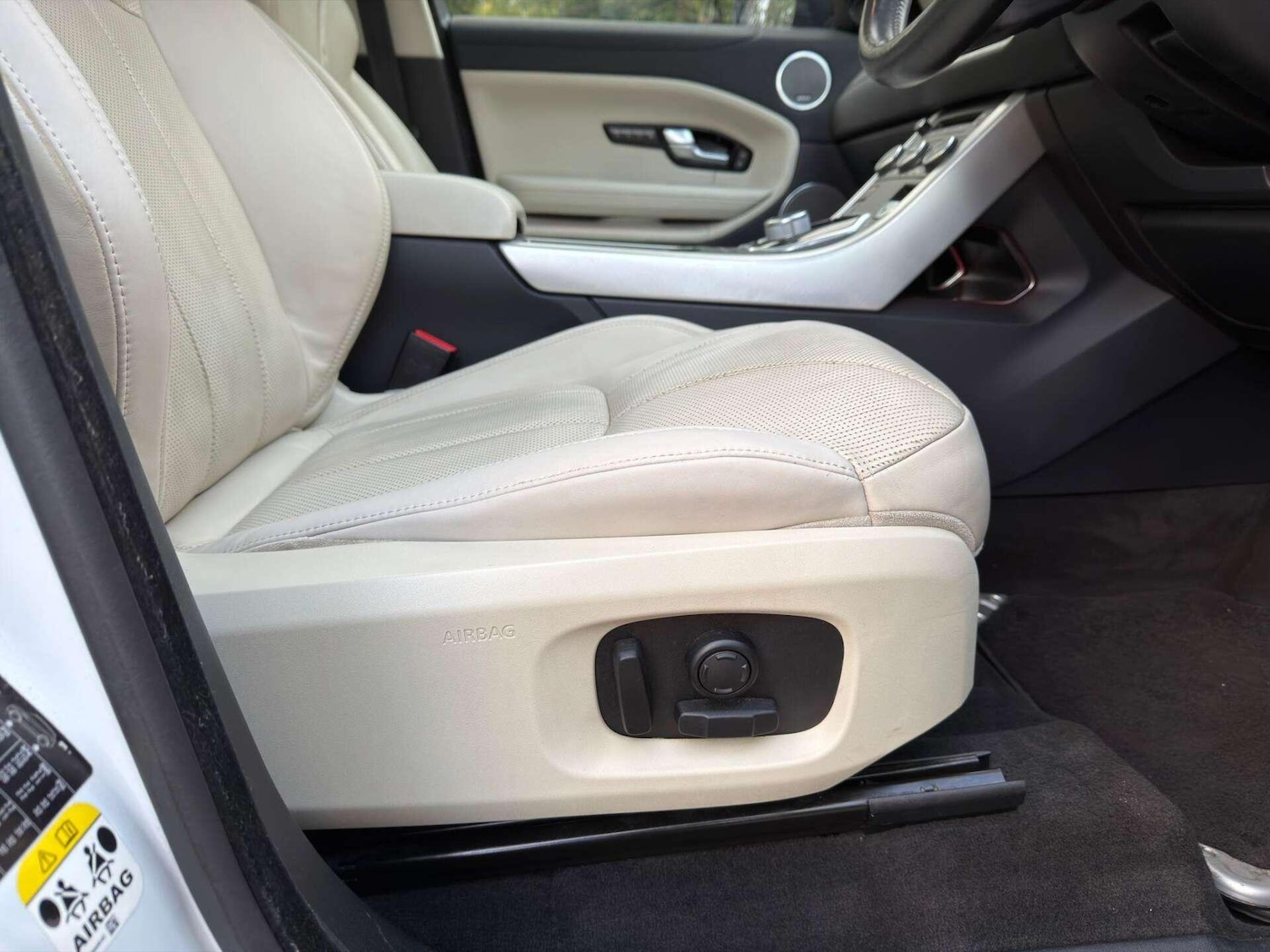 Used Land Rover Range Rover Evoque 2015 for sale - 76337617: Photo 55