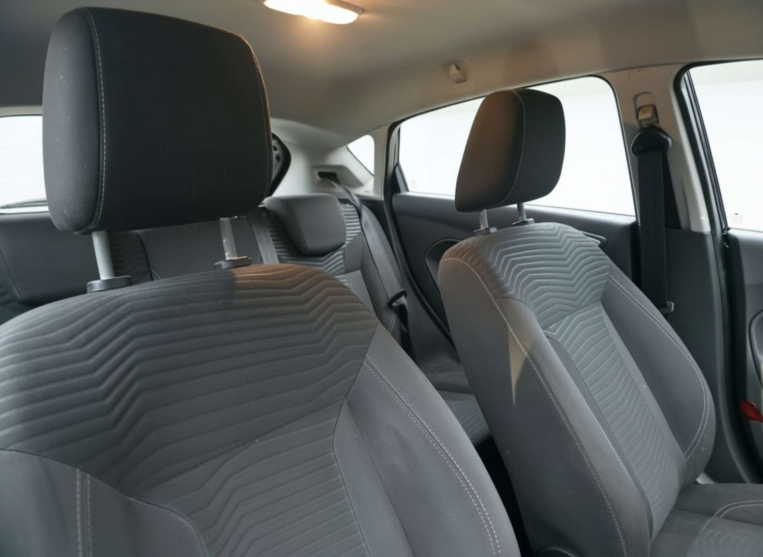 Used Ford Fiesta 2015 for sale - 77609423: Photo 12