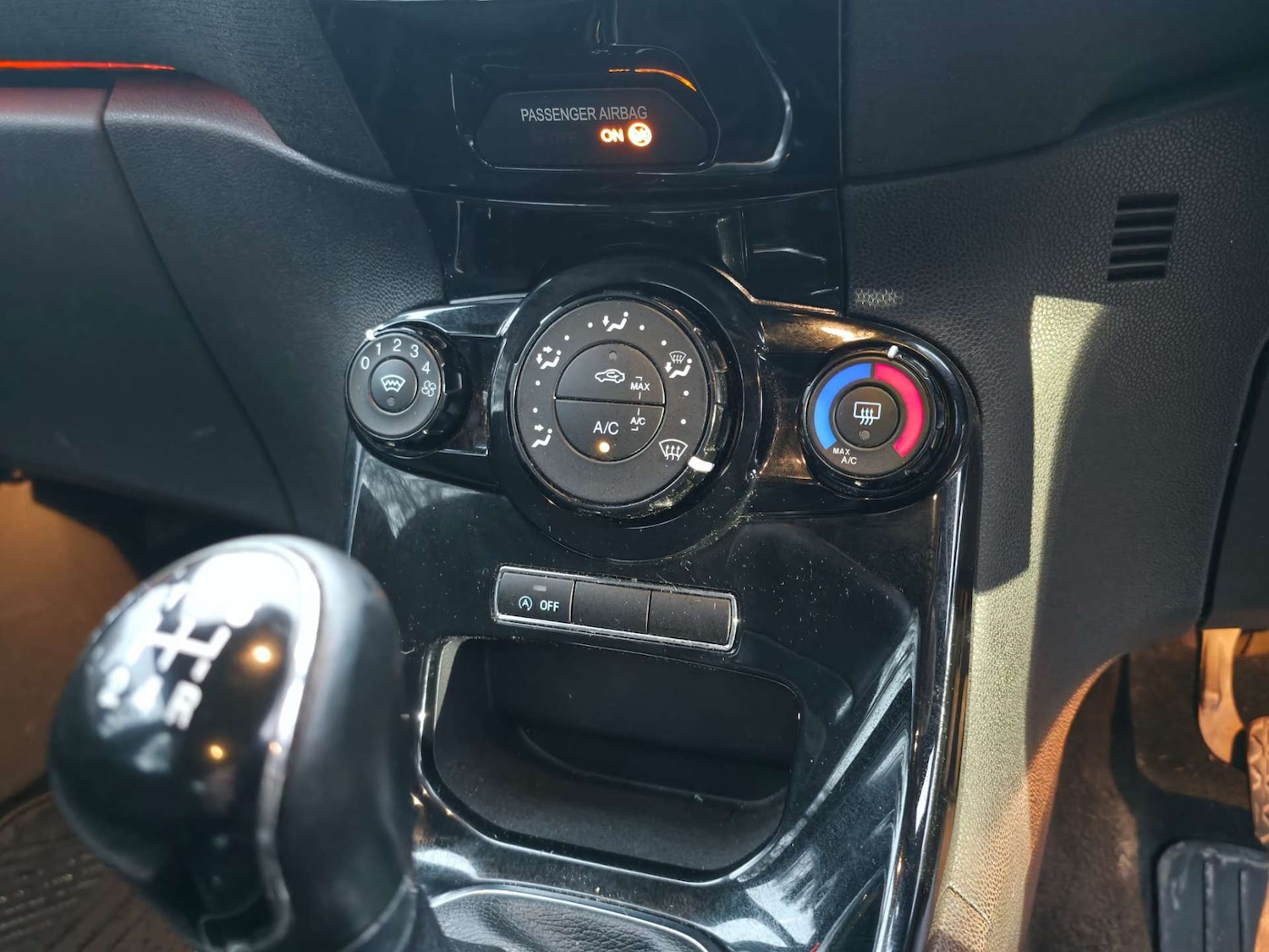 Used Ford Fiesta 2015 for sale - 77609423: Photo 20