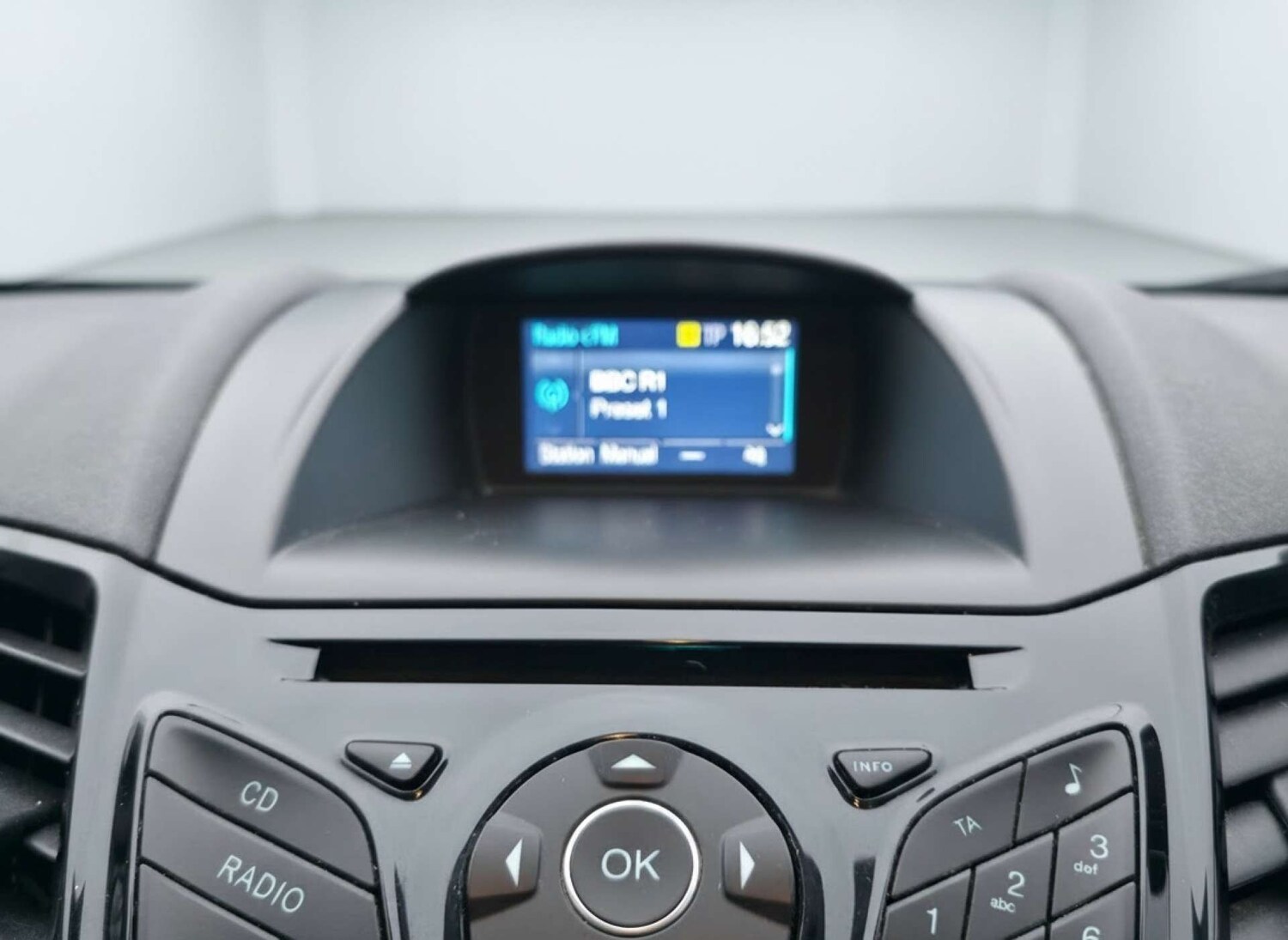 Used Ford Fiesta 2015 for sale - 77609423: Photo 36