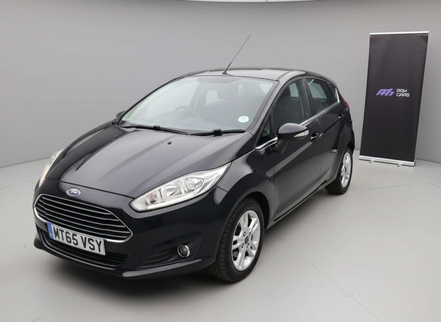 Used Ford Fiesta 2015 for sale - 77609423: Photo 4