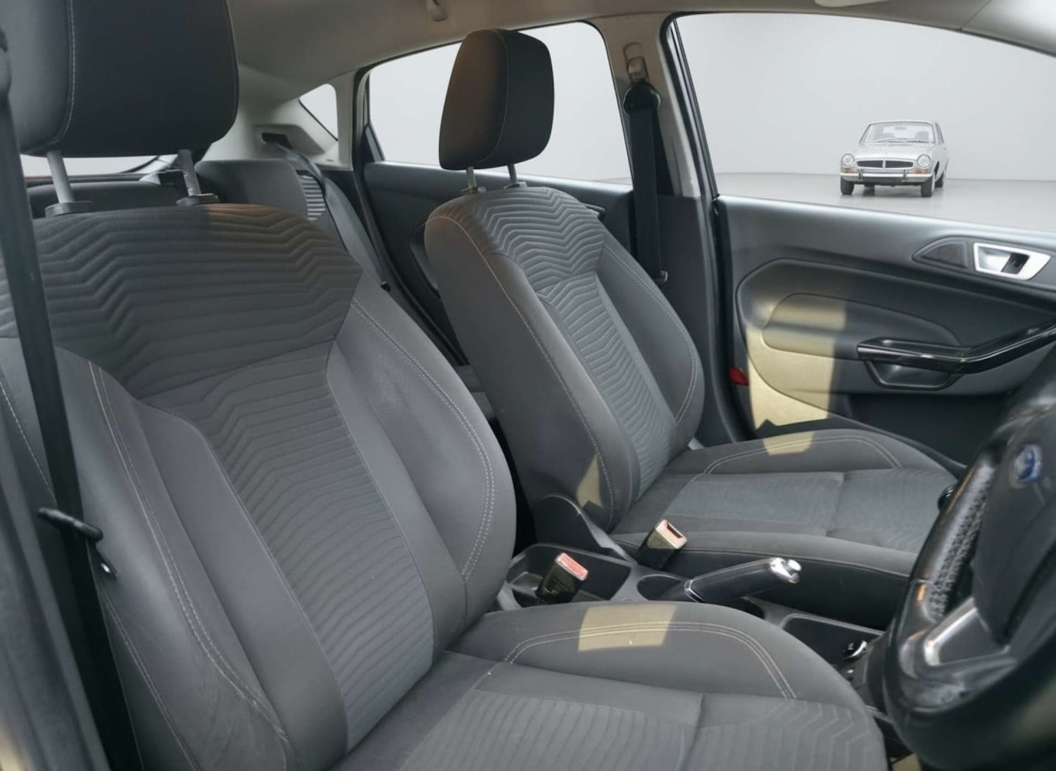 Used Ford Fiesta 2015 for sale - 77609423: Photo 40