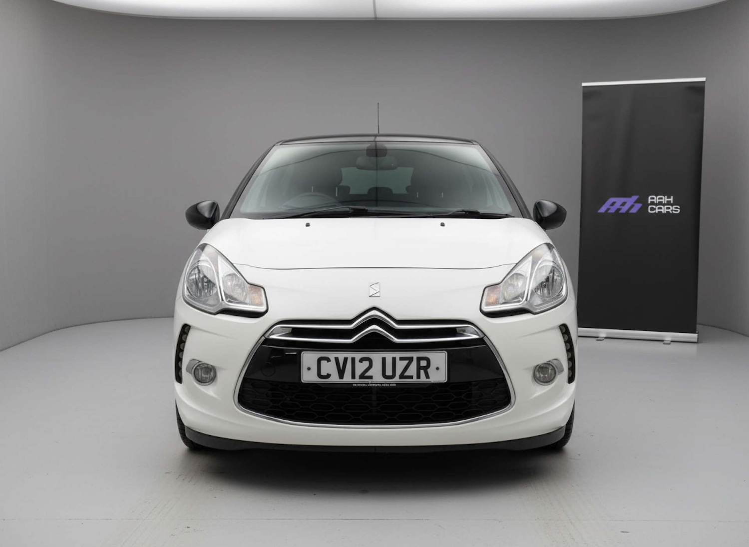 Used Citroen DS3 2012 for sale - 76904933: Photo 2