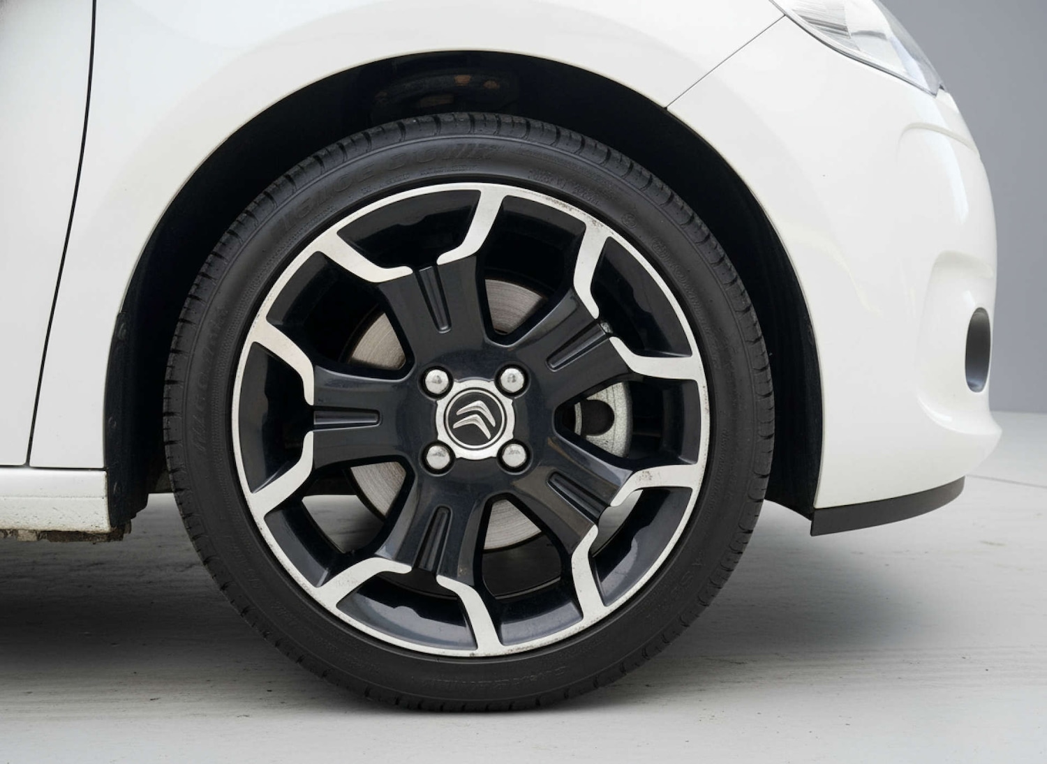 Used Citroen DS3 2012 for sale - 76904933: Photo 32