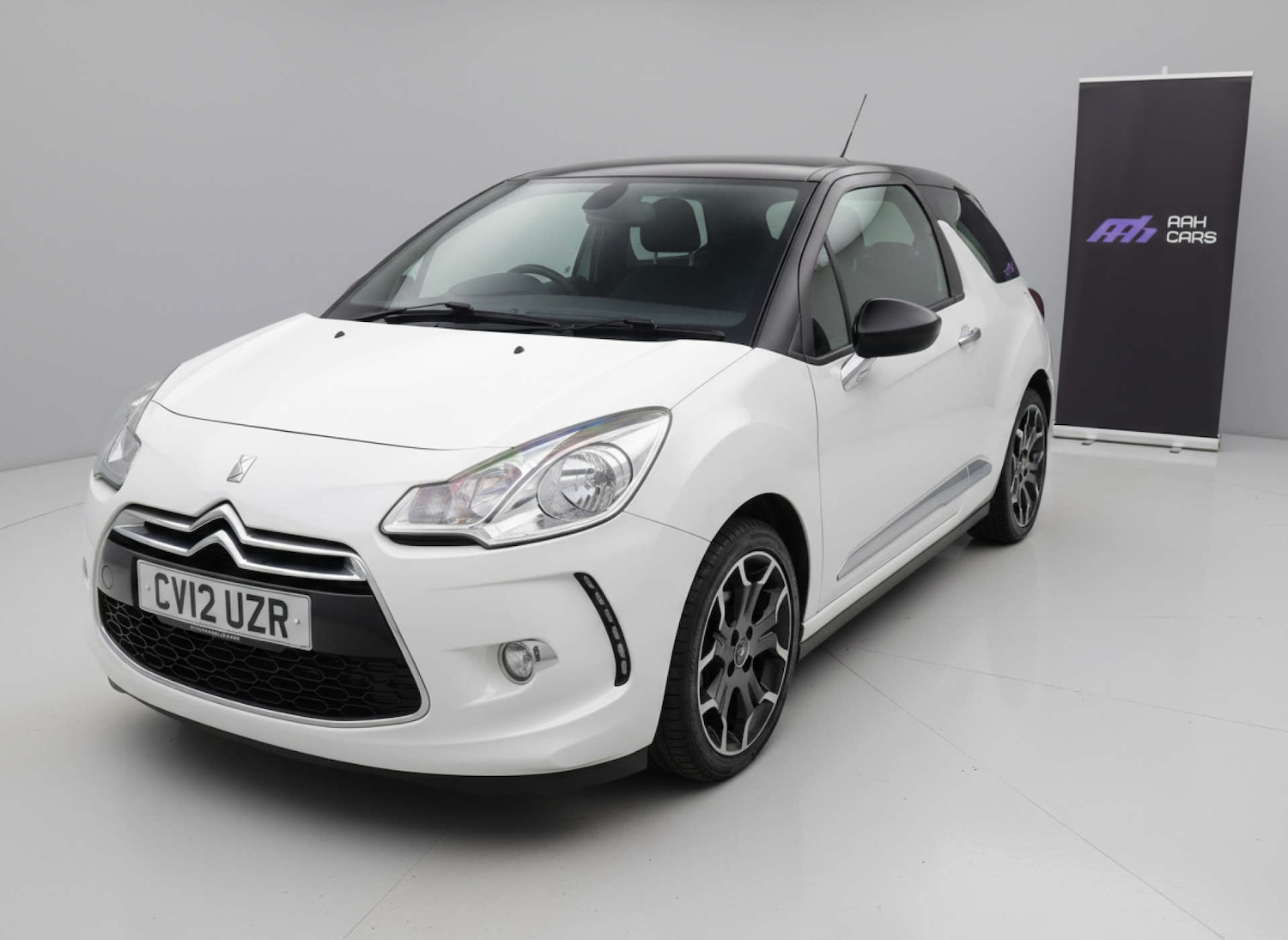 Used Citroen DS3 2012 for sale - 76904933: Photo 4