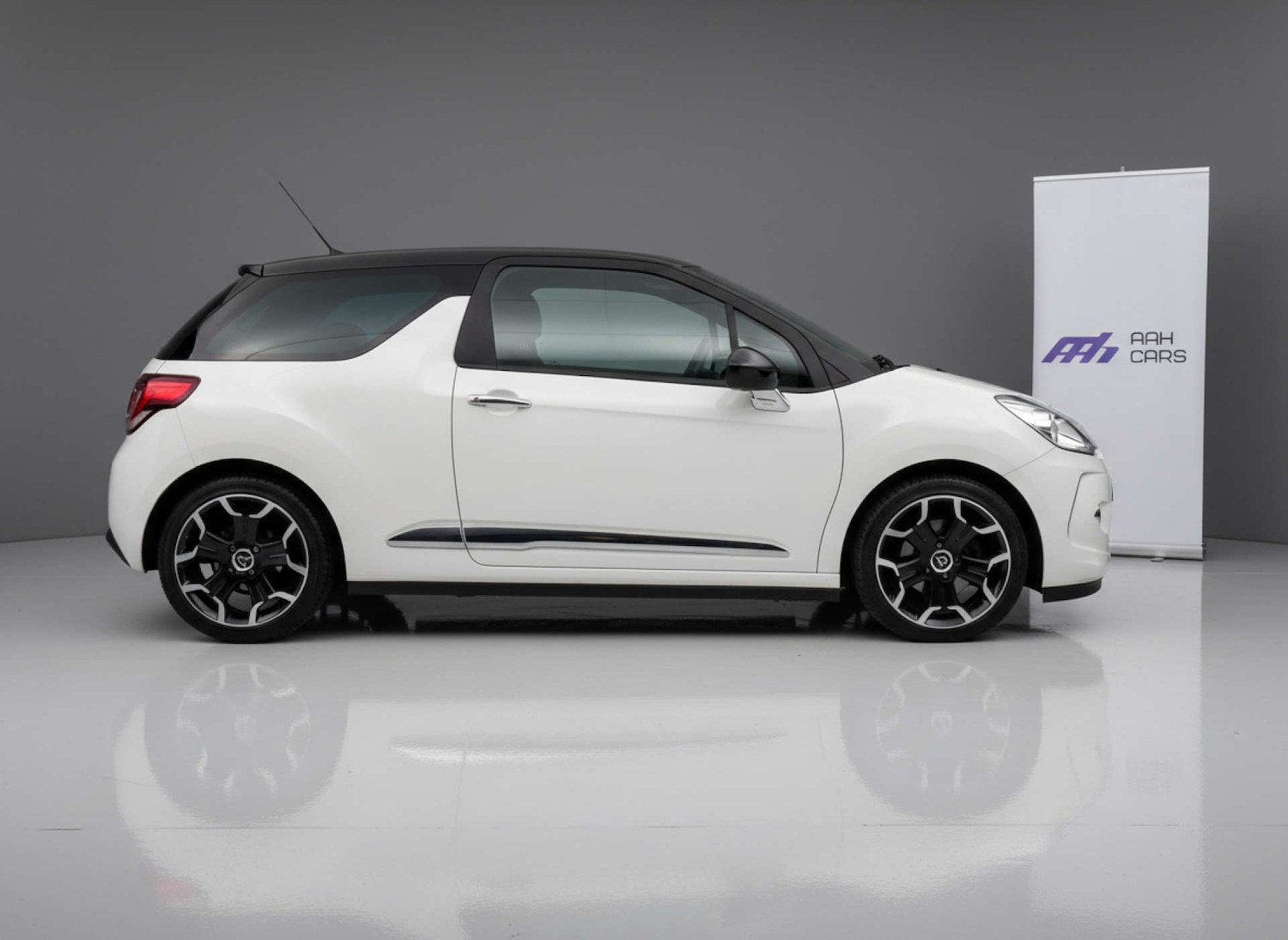 Used Citroen DS3 2012 for sale - 76904933: Photo 60