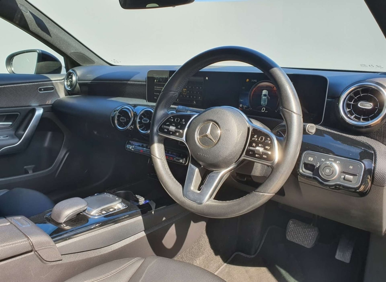 Used Mercedes-Benz A-Class 2018 for sale - 78145998: Photo 18