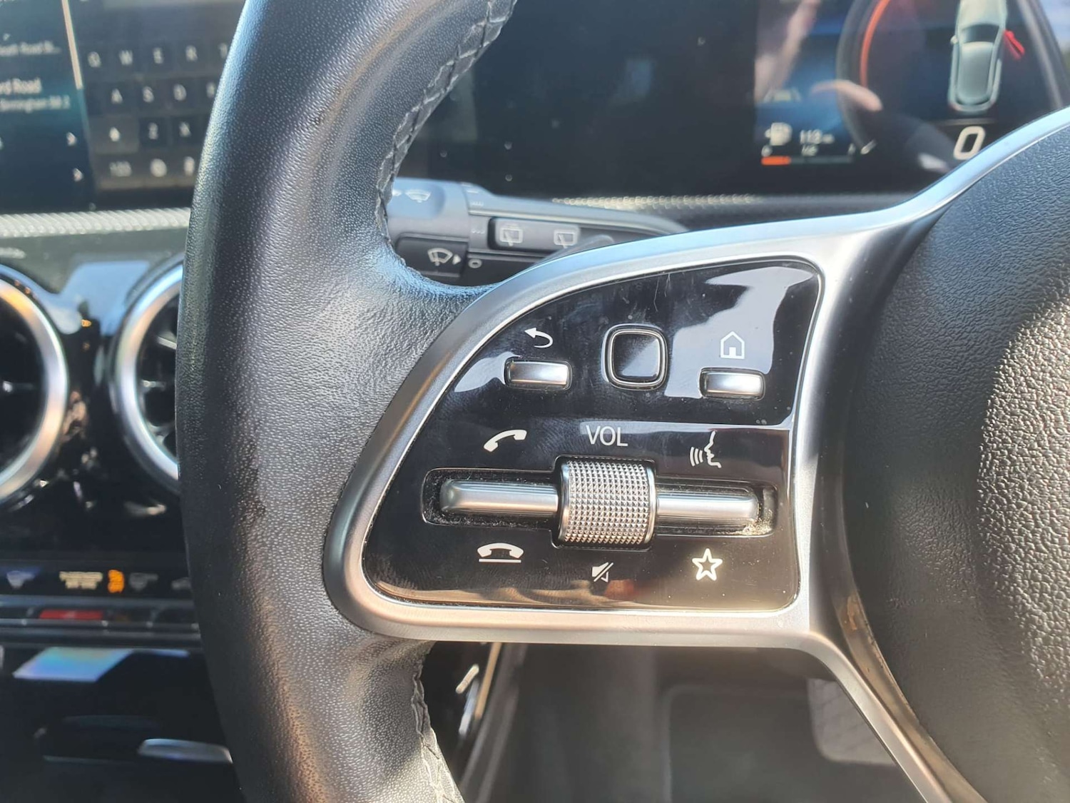 Used Mercedes-Benz A-Class 2018 for sale - 78145998: Photo 42