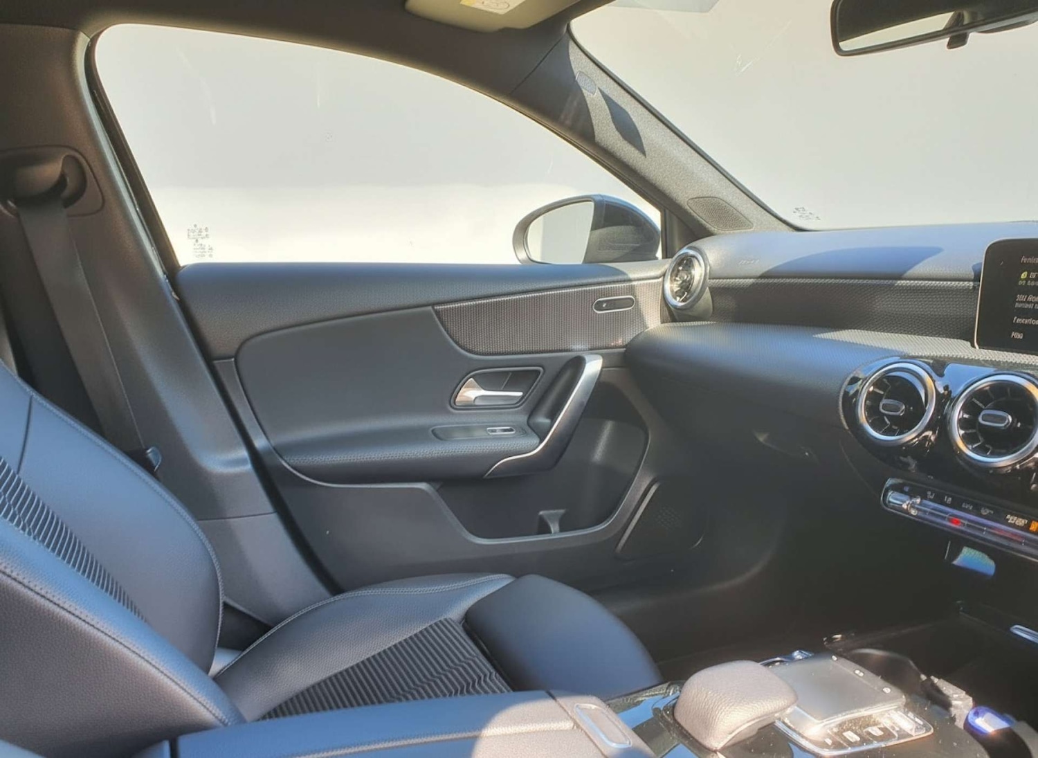 Used Mercedes-Benz A-Class 2018 for sale - 78145998: Photo 48